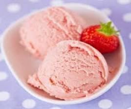 Strawberry Ice Cream (Two Scoops)